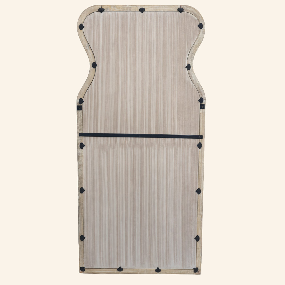 Wandspiegel met gebogen hals in antiek wit mangohouten frame