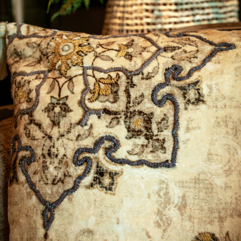 Romain | Kussen | 45x45 cm puimsteen | Beige | Hoii | Met luxe binnenkussen