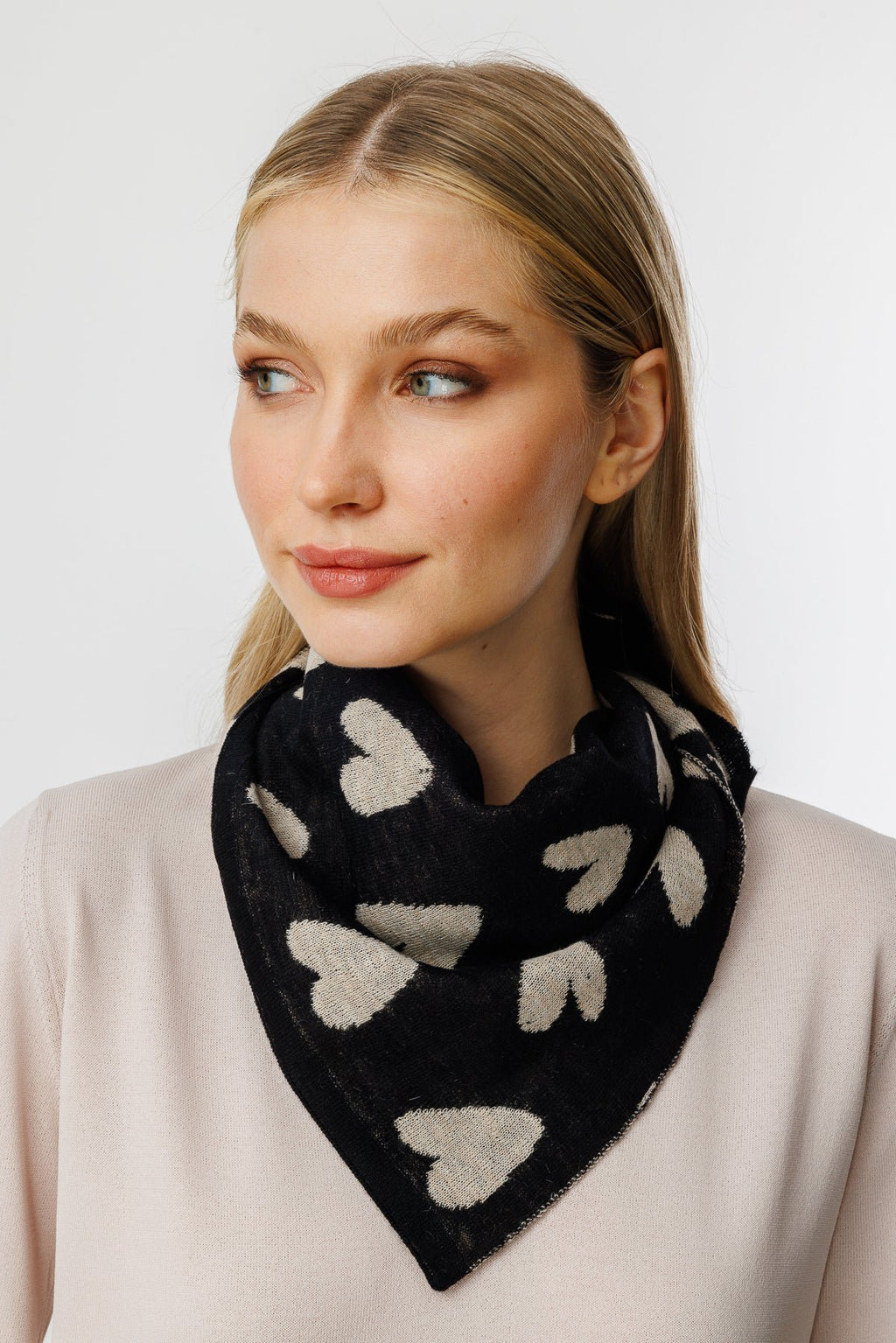 Harten vierkant foulard zwart-beige