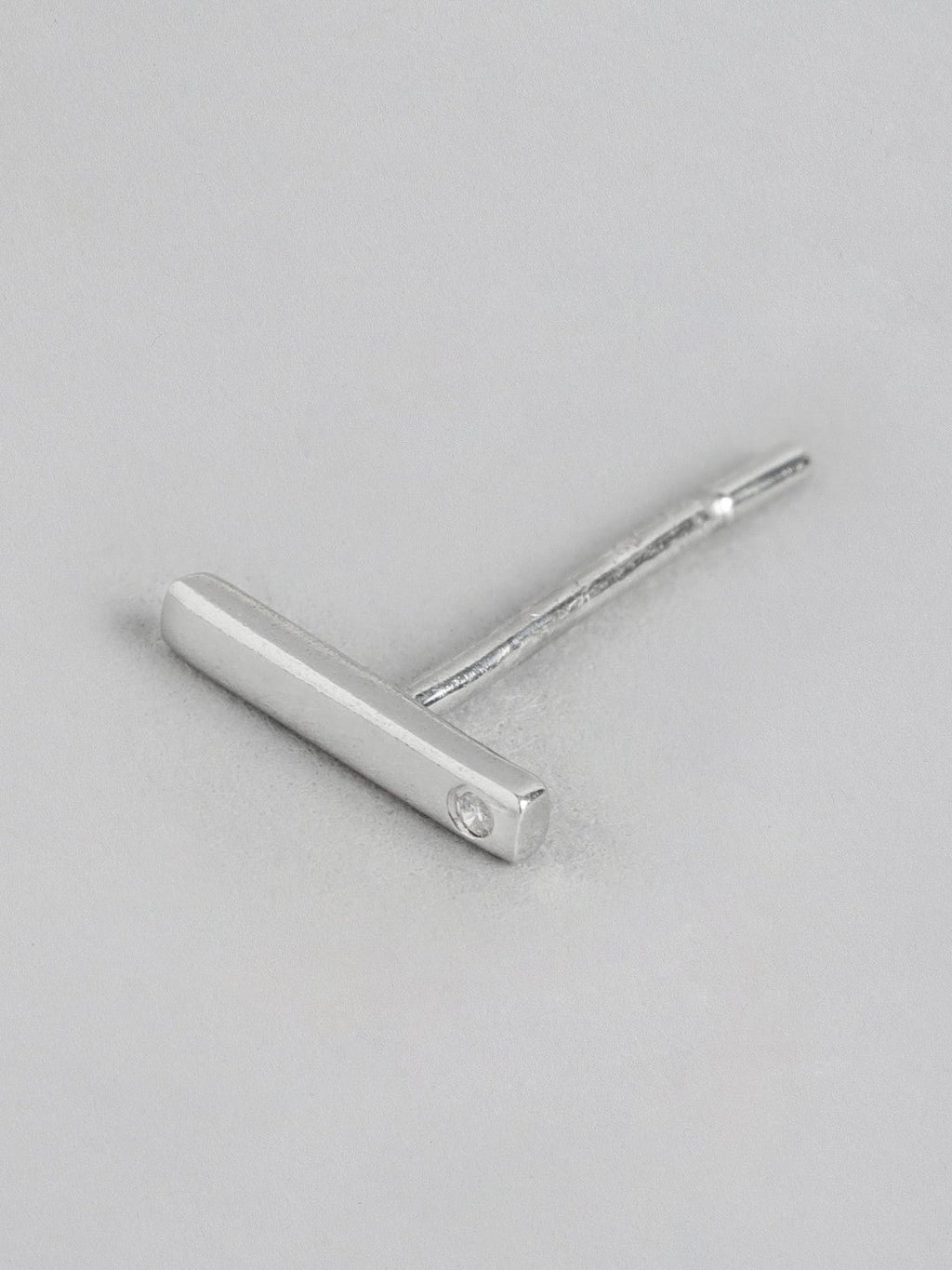 Gerhodineerd 925 sterling zilver eigentijdse oorknopjes – oorknopjes – CZ accent – ​​0,9 cm