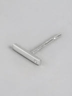 Gerhodineerd 925 sterling zilver eigentijdse oorknopjes – oorknopjes – CZ accent – ​​0,9 cm