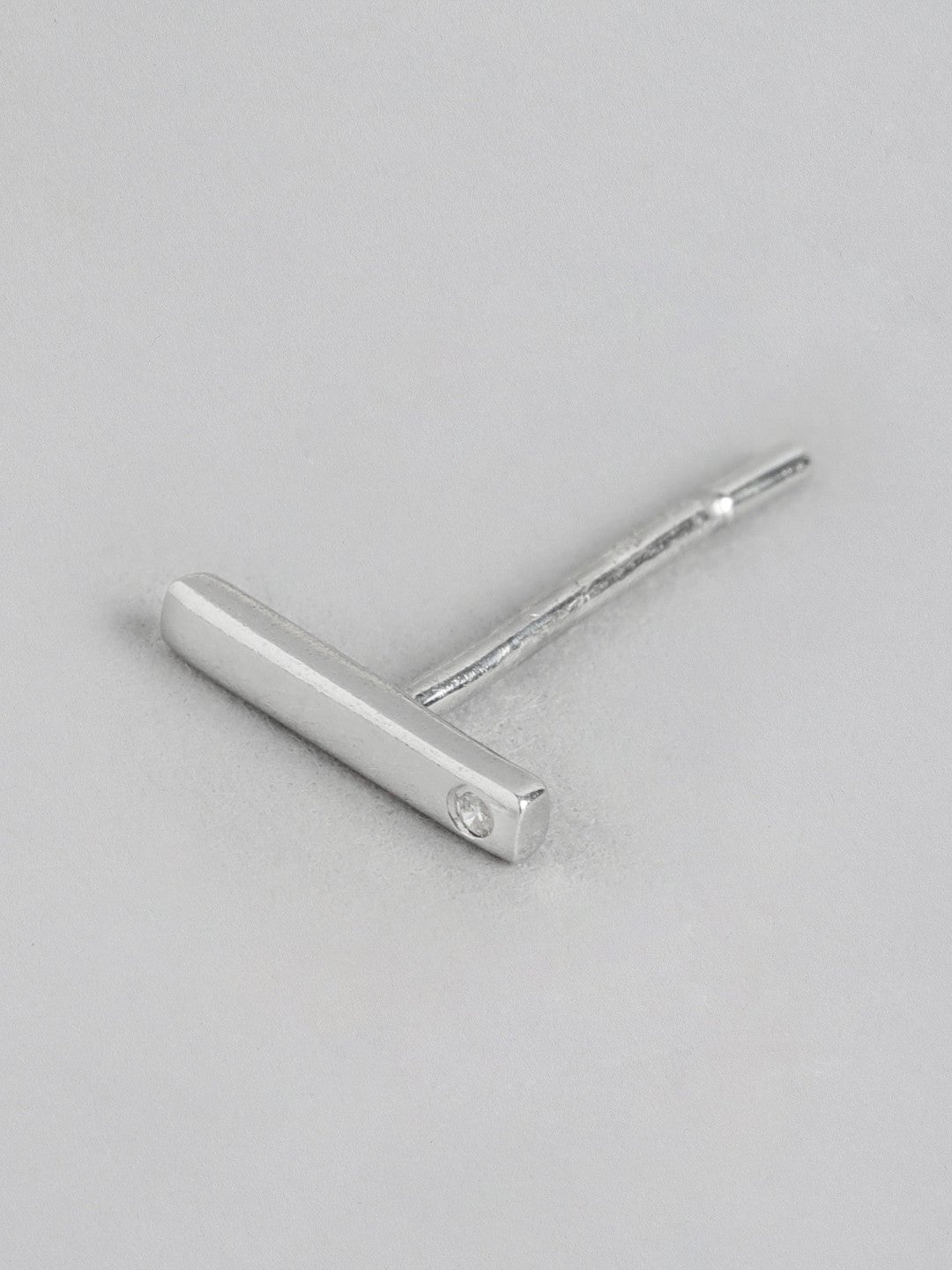 Gerhodineerd 925 sterling zilver eigentijdse oorknopjes – oorknopjes – CZ accent – ​​0,9 cm