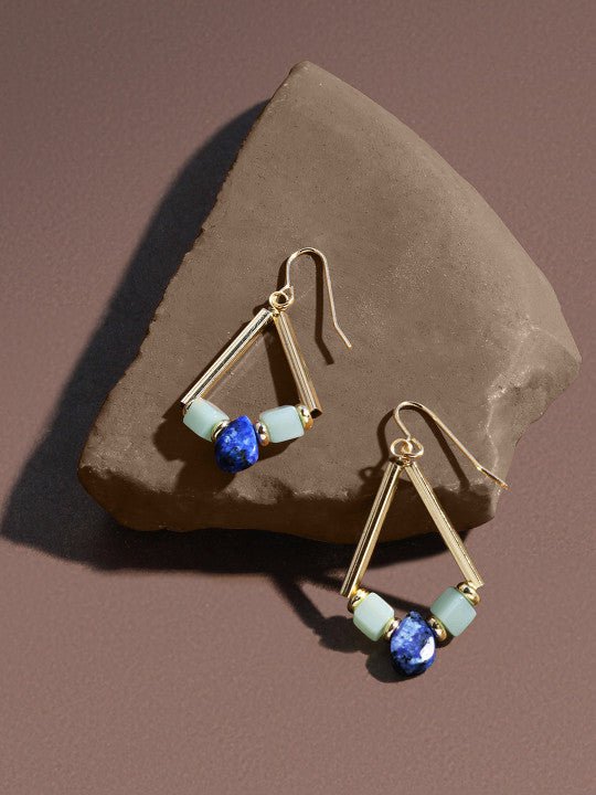Geometrische hangende oorbellen – mode-sieraden voor de detailhandel – goudkleurig en blauw metaal – veilige vishaak