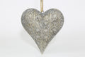 Metalen hanger hart 26x24x3cm grijs/goud