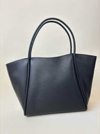 Leyla BAG