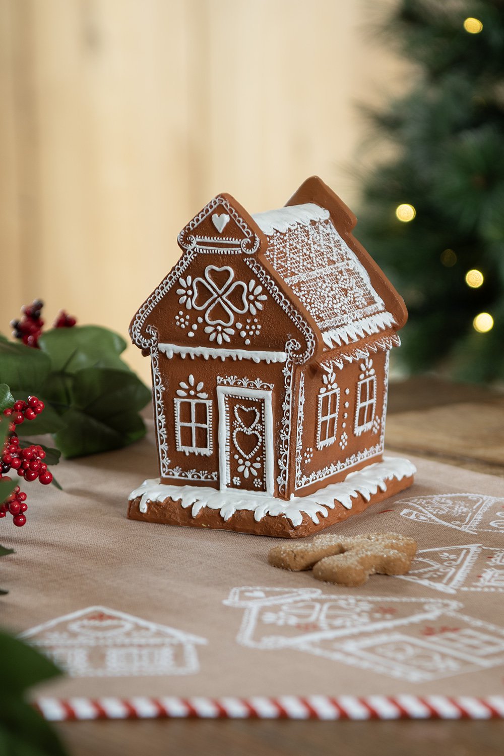 Gingerbread house met LED 17 cm Bruin Polyresin Peperkoekhuisje