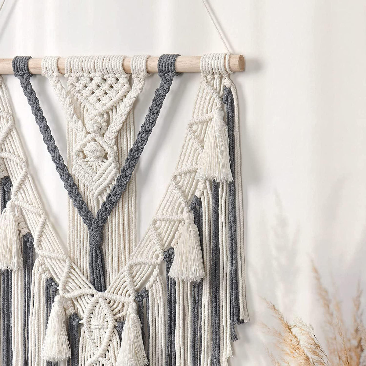 Macrame muurhanger – decoratief accent – natuurlijk touw, houten plug