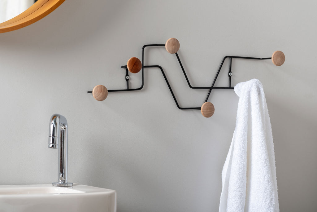 Kapstok Zig Zag met houten knoppen