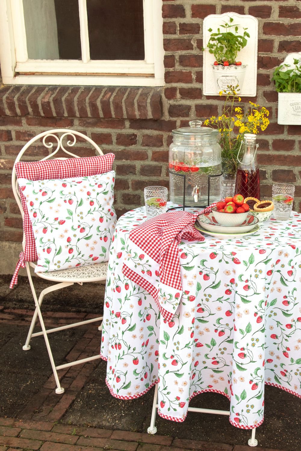 Theedoek 50x70 cm Wit Rood Katoen Aardbeien Keukenhanddoek