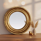 Luxe gouden wandspiegel – handgemaakt frame van goudfolie voor een stijlvol huis