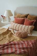 Kussenhoes | Mirage Scallop Rabarber kussenhoes van Sanctuary Living