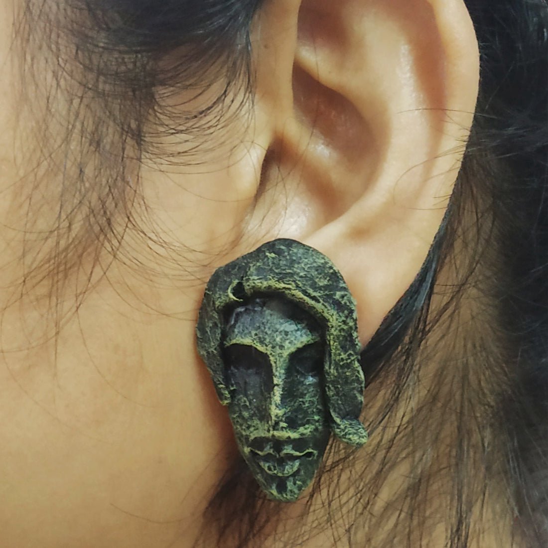 Paar oorbellen – handgemaakte kunstsieraden