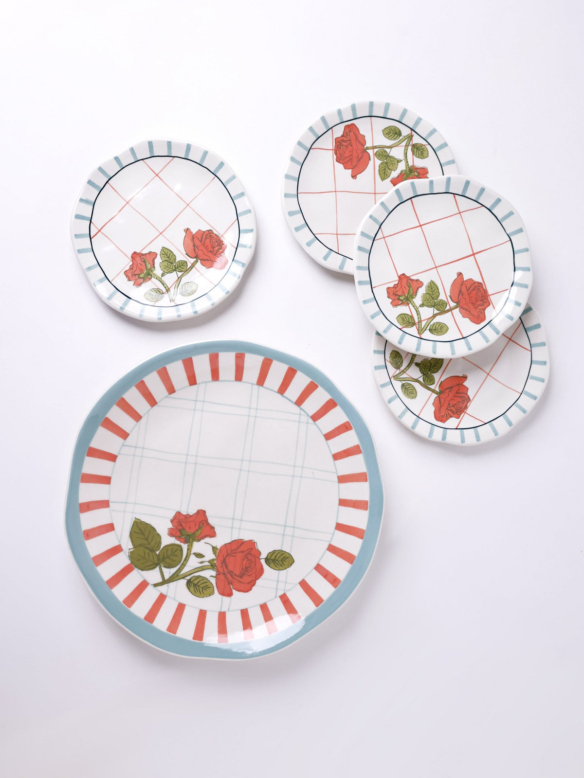 Serveerbord | Keramisch handgeschilderd rozenontwerp | Set van 2, klein en groot