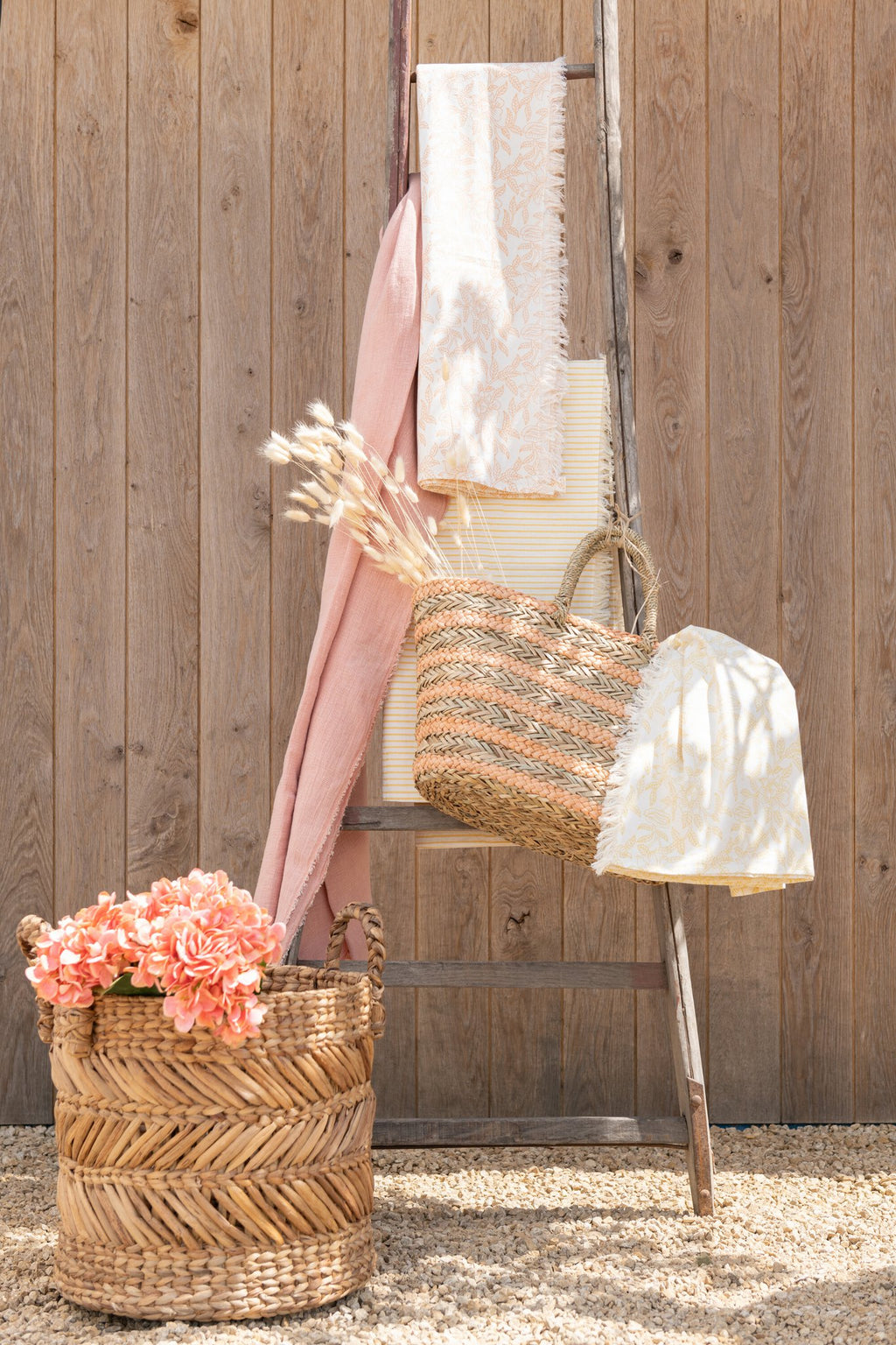 J-Line mand Gevlochten - raffia - naturel - set van 3