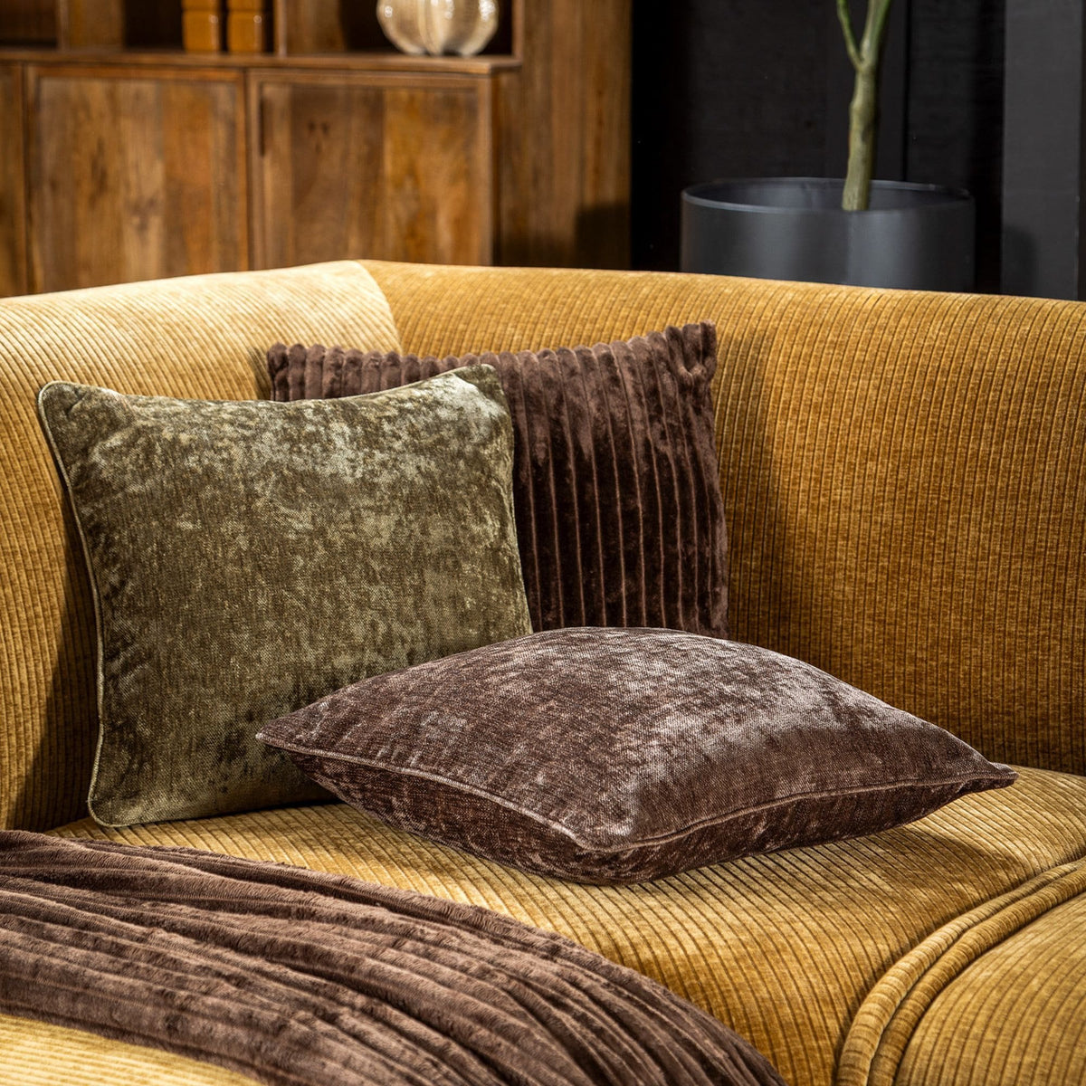 Nederlands Decor Lewy - Cushion 45x45 cm - Militaire Olive - Green
