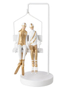 J-Line Skiërskoppel met skilift - polyresin - wit/goud