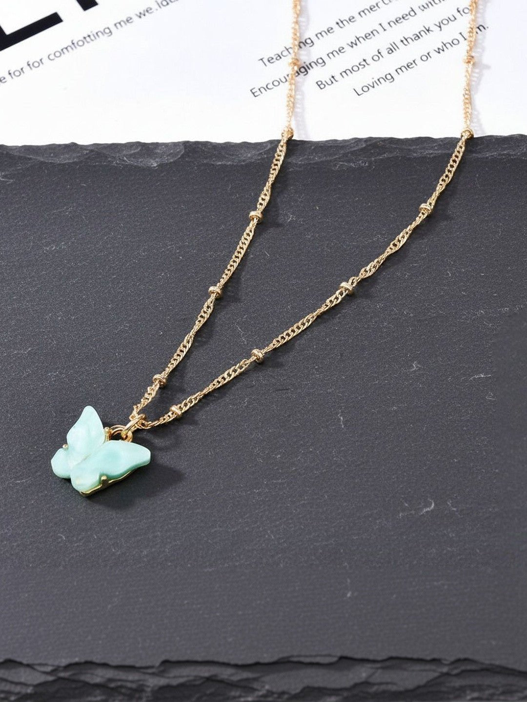 Vergulde ketting – Sieraden met blauw accent – ​​Basis van legering