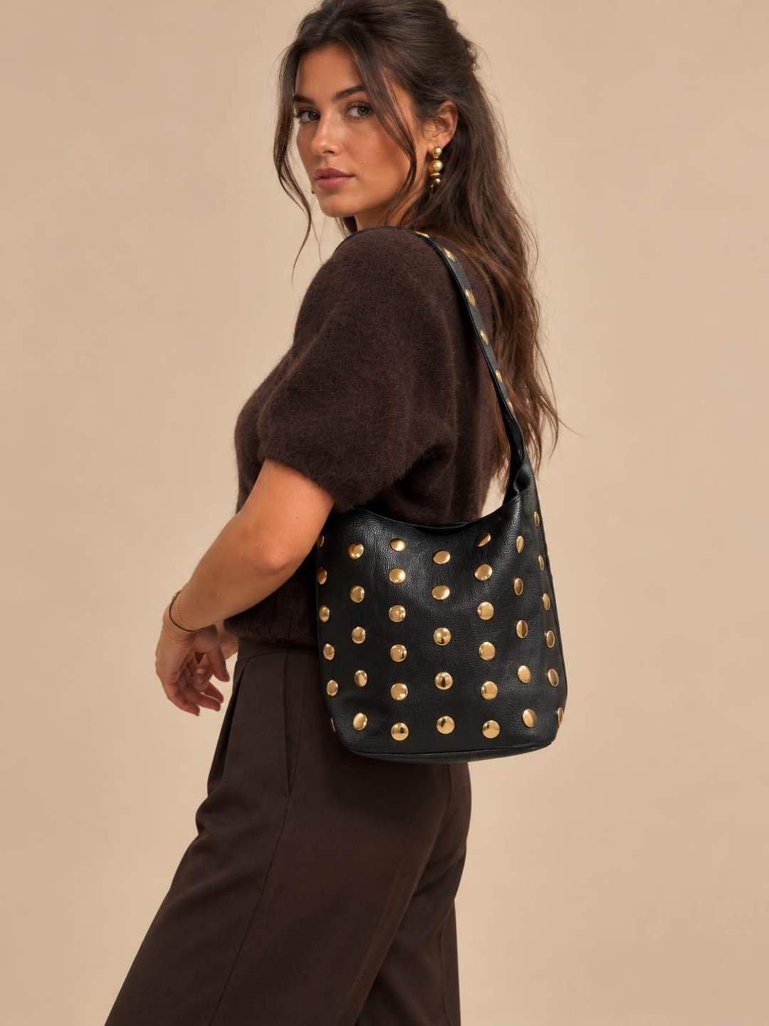 Liv Stud-tas