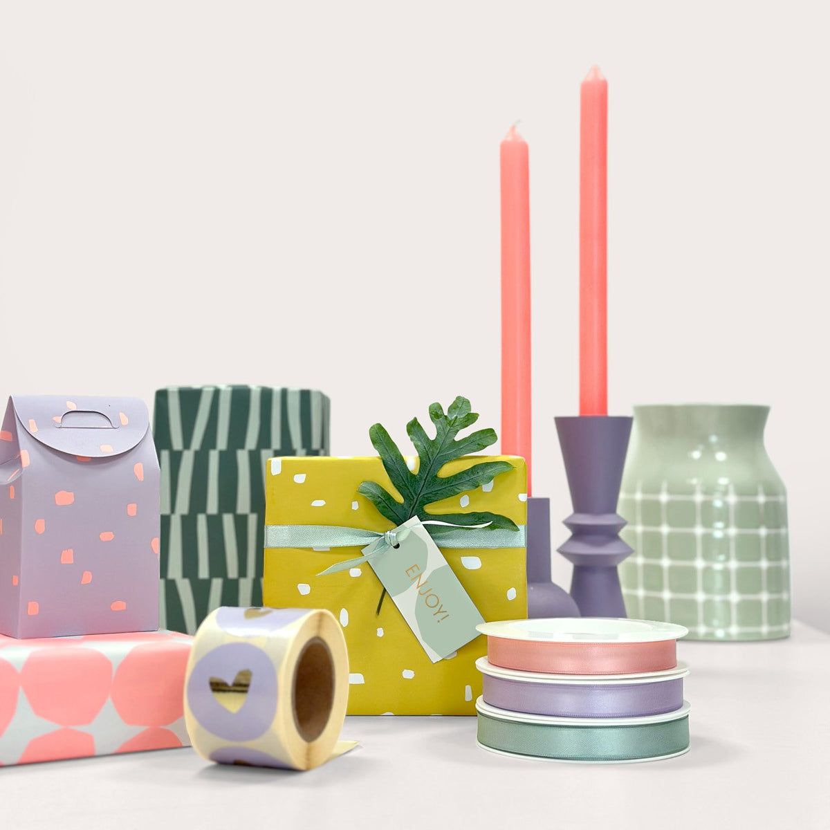 Sculpted Dots cadeaulabels – 100 stuks