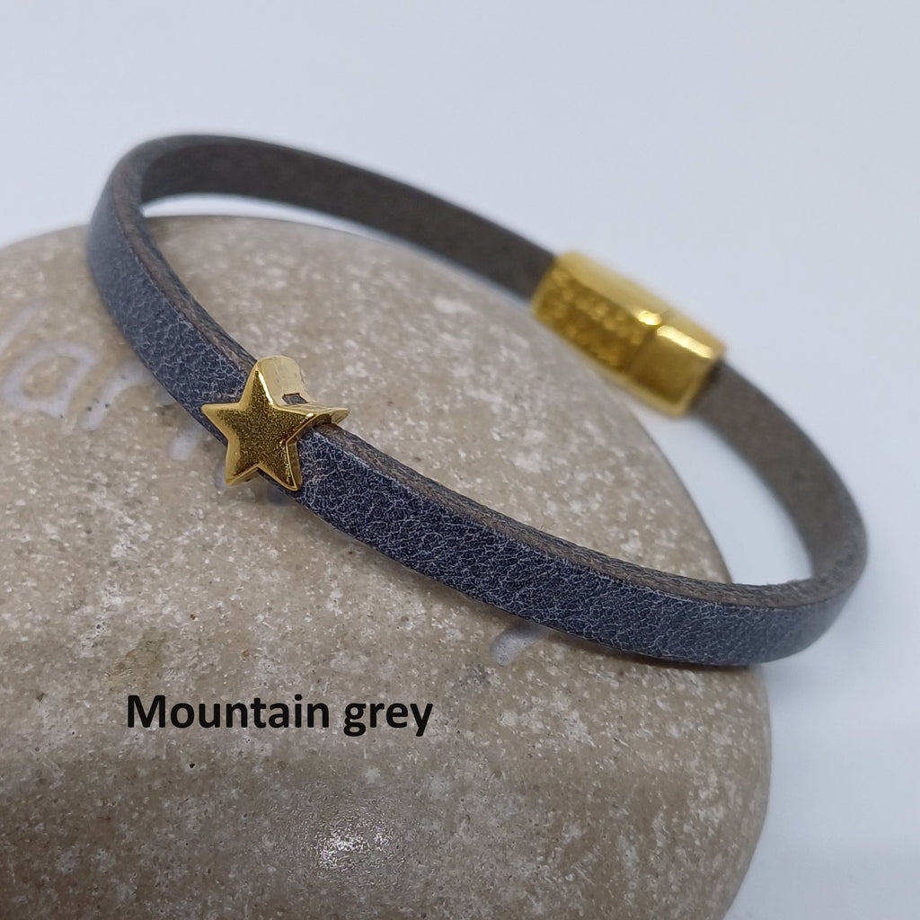 Semplice leren armband tiny star 24K verguld