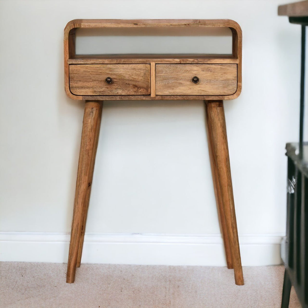 Massief hout, kleine gebogen console, licht eiken afwerking