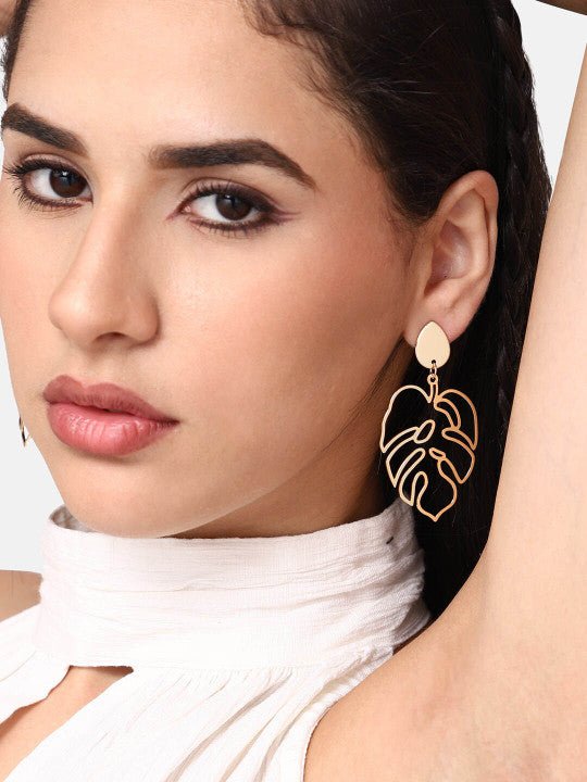 Klassieke oorringen – mode-accessoires – vergulde afwerking – verkoopklare paren