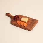 Snijplank van acaciahout met vierkante handgreep en handvat 17x35cm
