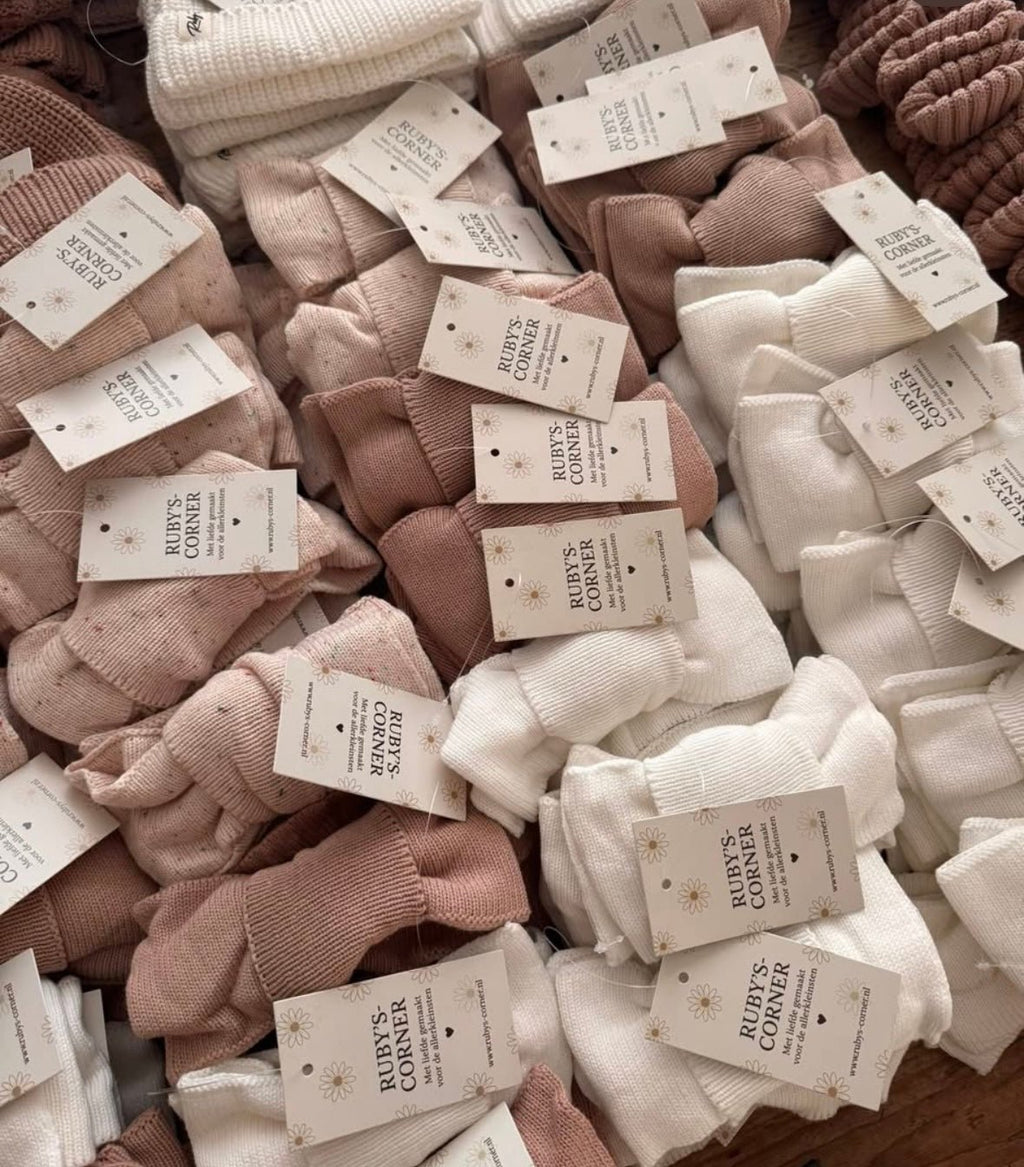 Gebreide babymuts - Beige