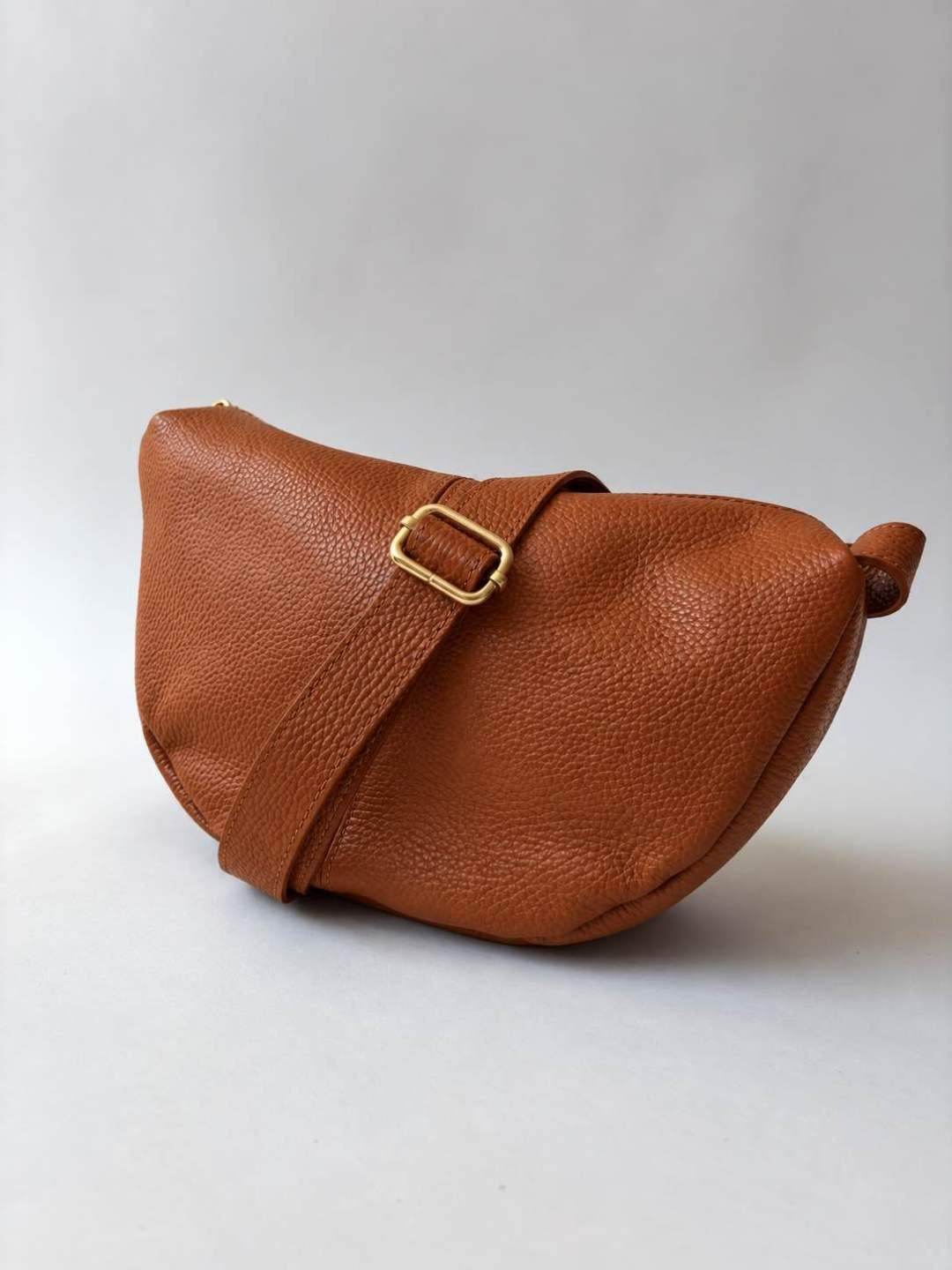 Novi Bag Leather