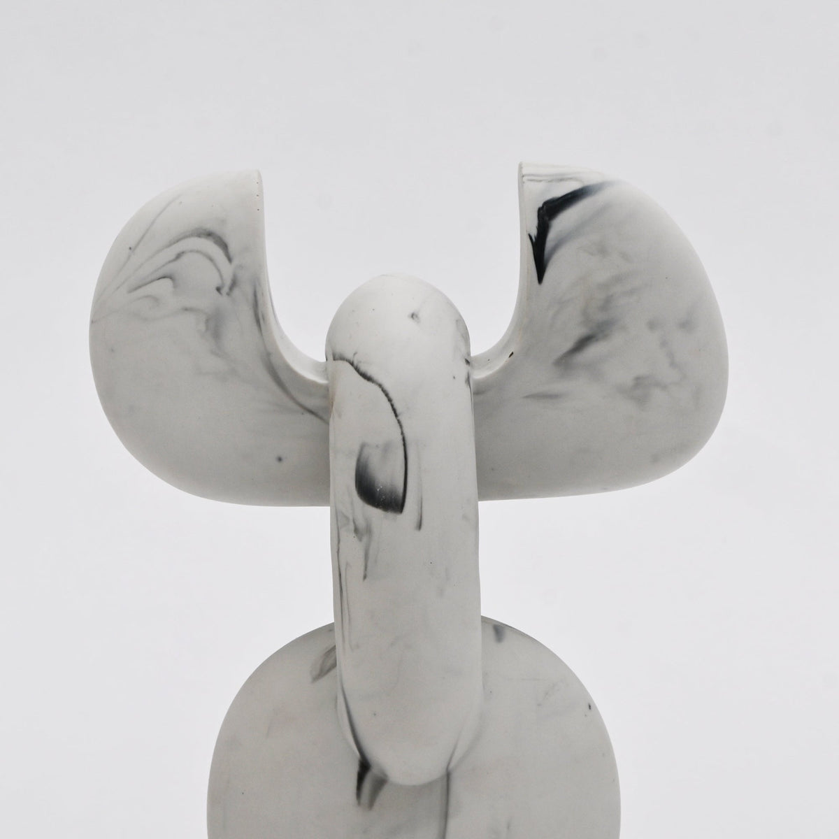 Moderne abstracte marmerlook sculptuur voor hedendaagse