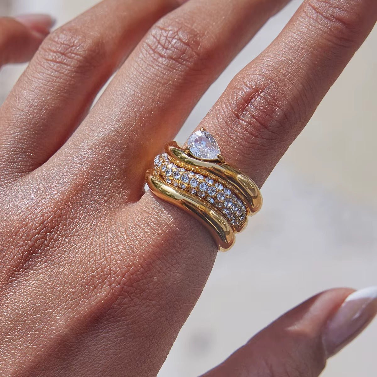 Misdragen Ring
