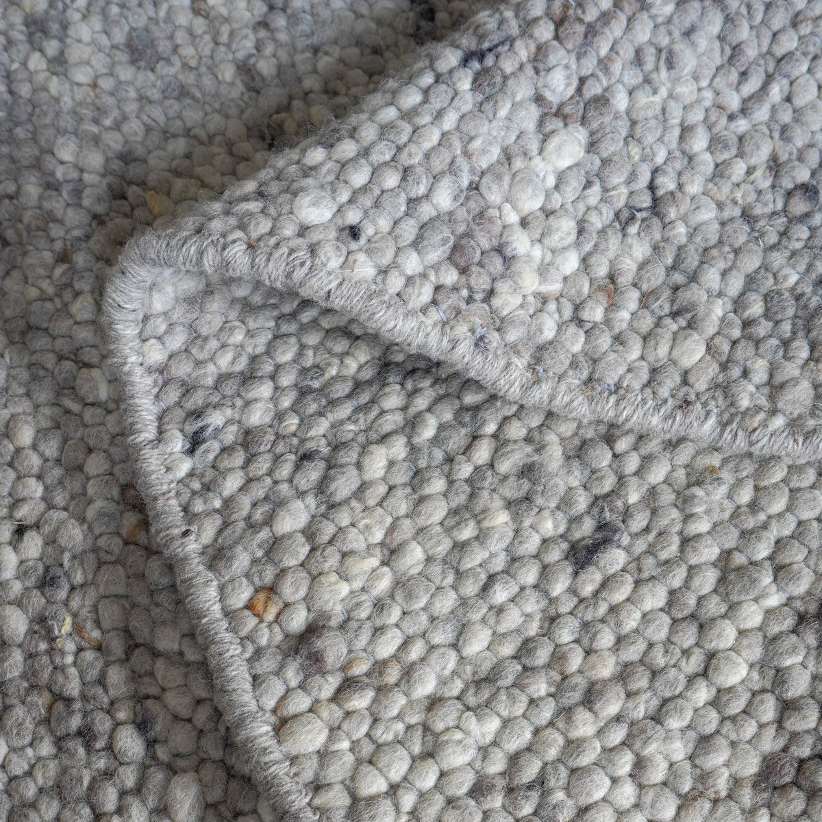 Vloerkleed Stone Licht Grijs 421 - Organisch 200 x 280 cm