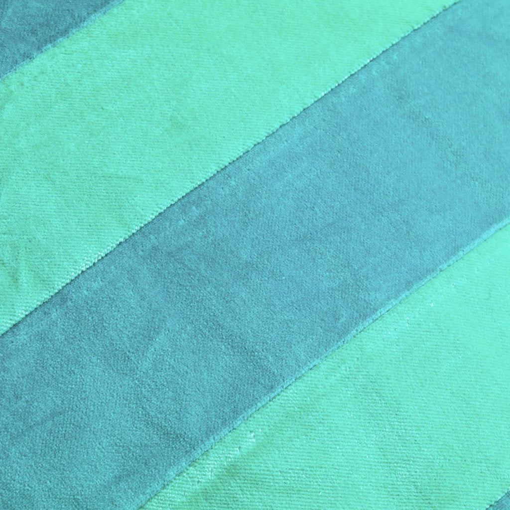 Dutch Decor Pemm - Kussen 45x45 cm - Schuin glas - Groen, blauw