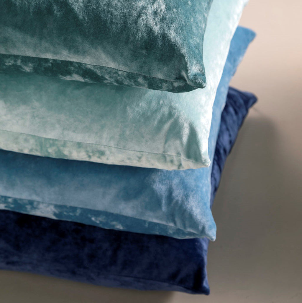 Dutch Decor SKY - Kussen 45x45 cm - Fluweel - Insignia Blauw - Blauw