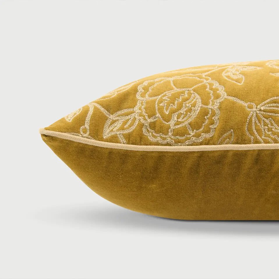 Kussenhoes | Rosabelle Chintz diep oker kussenhoes van Sanctuary Living