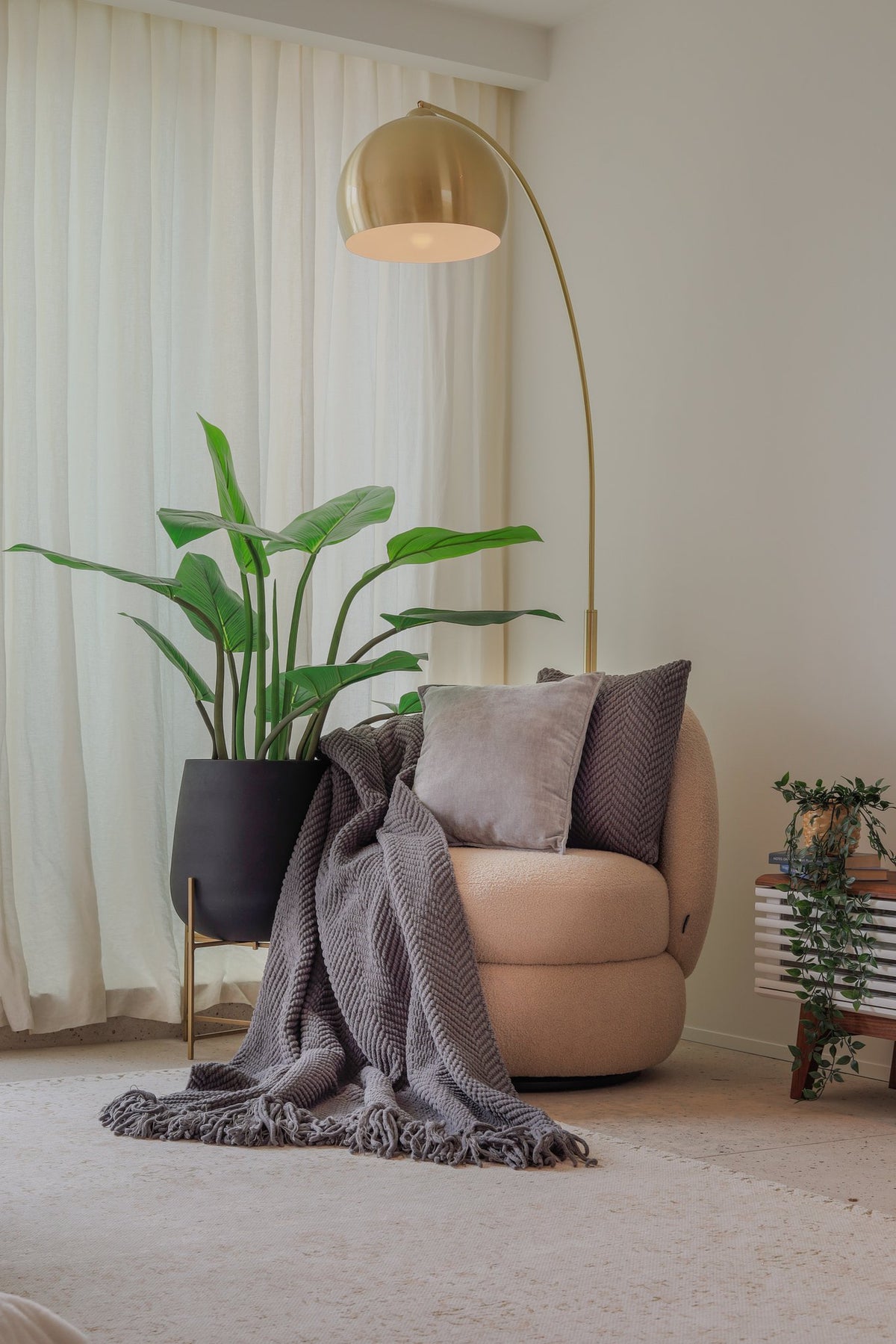 Kussen (gevuld) Renee - 45x45 cm, taupe