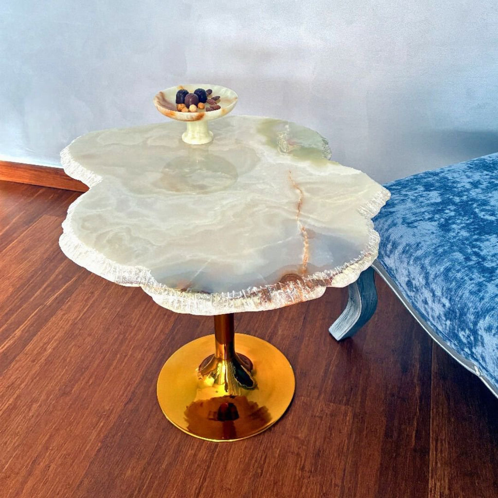 Tulpentafel in witte onyx