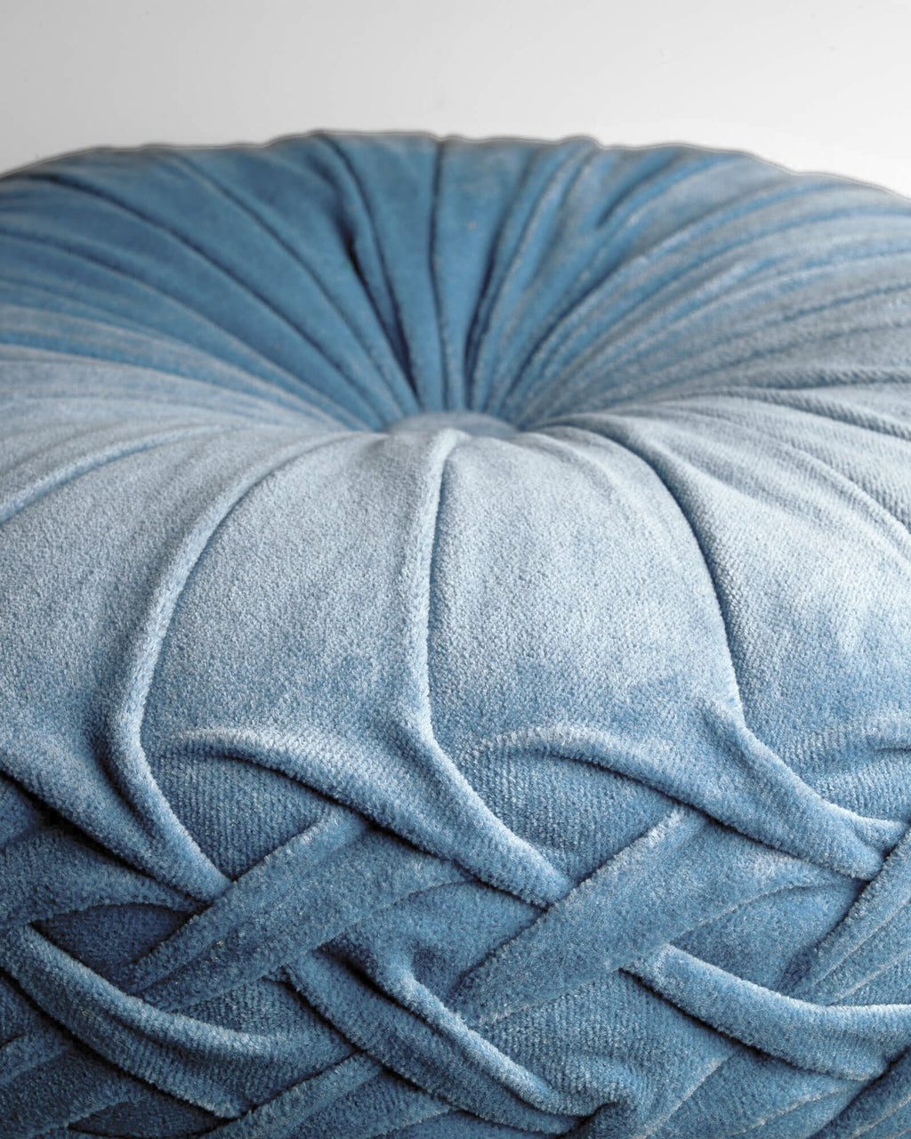 Dutch Decor Kaja - Kussen Ø40cm - Rond - Fluweel - Provinciaal Blauw - Blauw