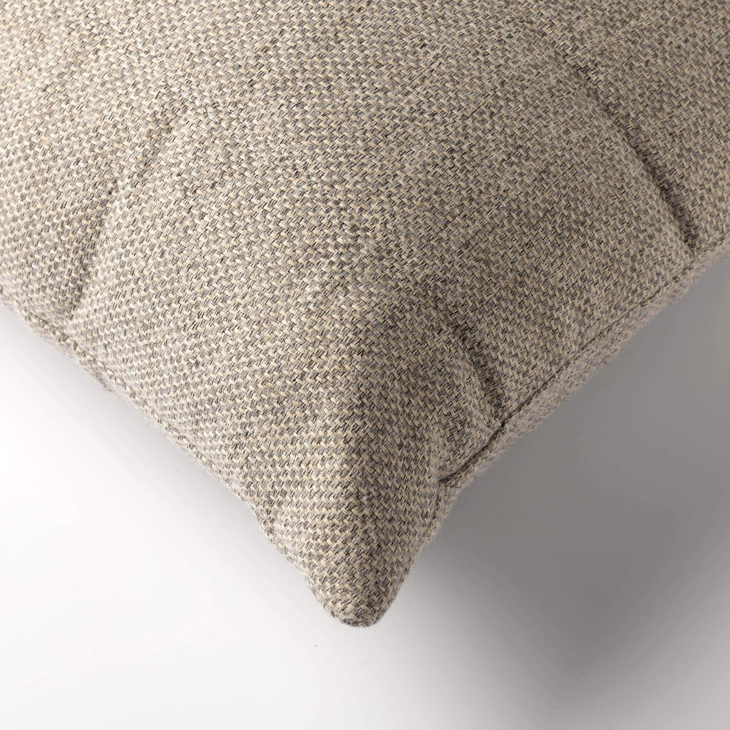 Nederlands decor Talia - Outdoor Cushion 30x50 cm - Pumice Stone - Beige