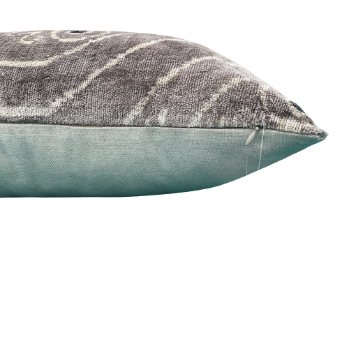 Velvet Ikat Kussen Taupe 60x40 cm