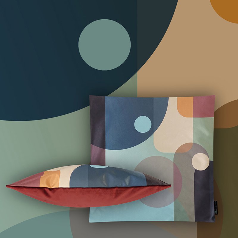 263 Pillow Roaring.2 60x40