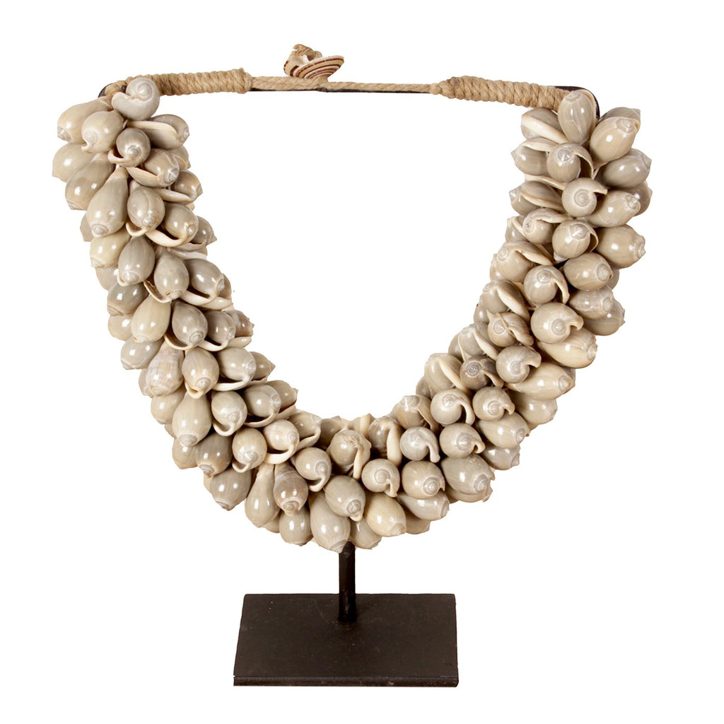 J66 Kleine schelpenketting