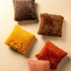 Nederlands Decor Fluffy - Decoratief kussen 60x60 cm - Super Soft - XL Cushion - Tobacco Brown - Bruin