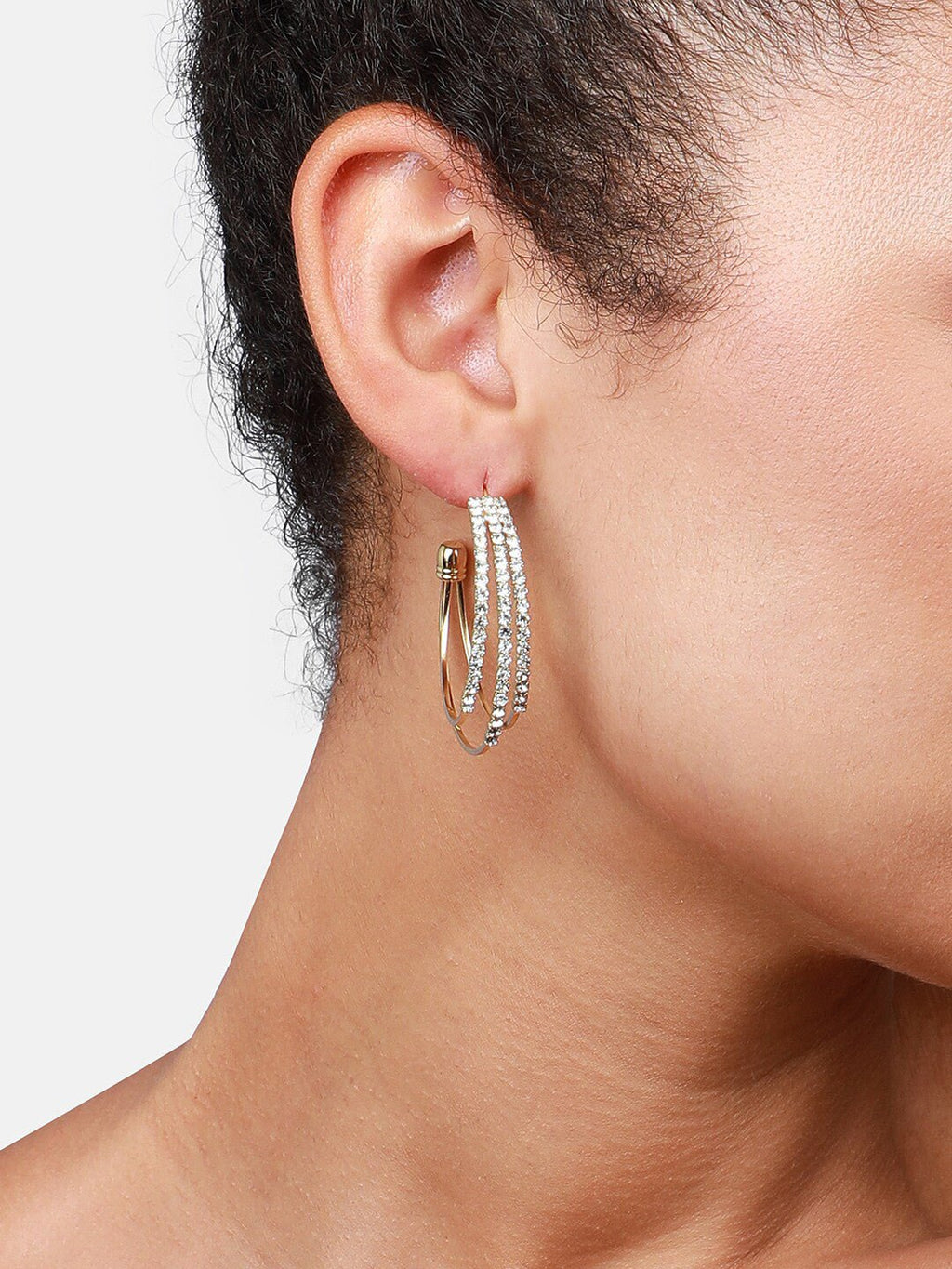 Vergulde moderne halve oorringen – mode-sieraden – kunststenen – paar van 3,5 cm