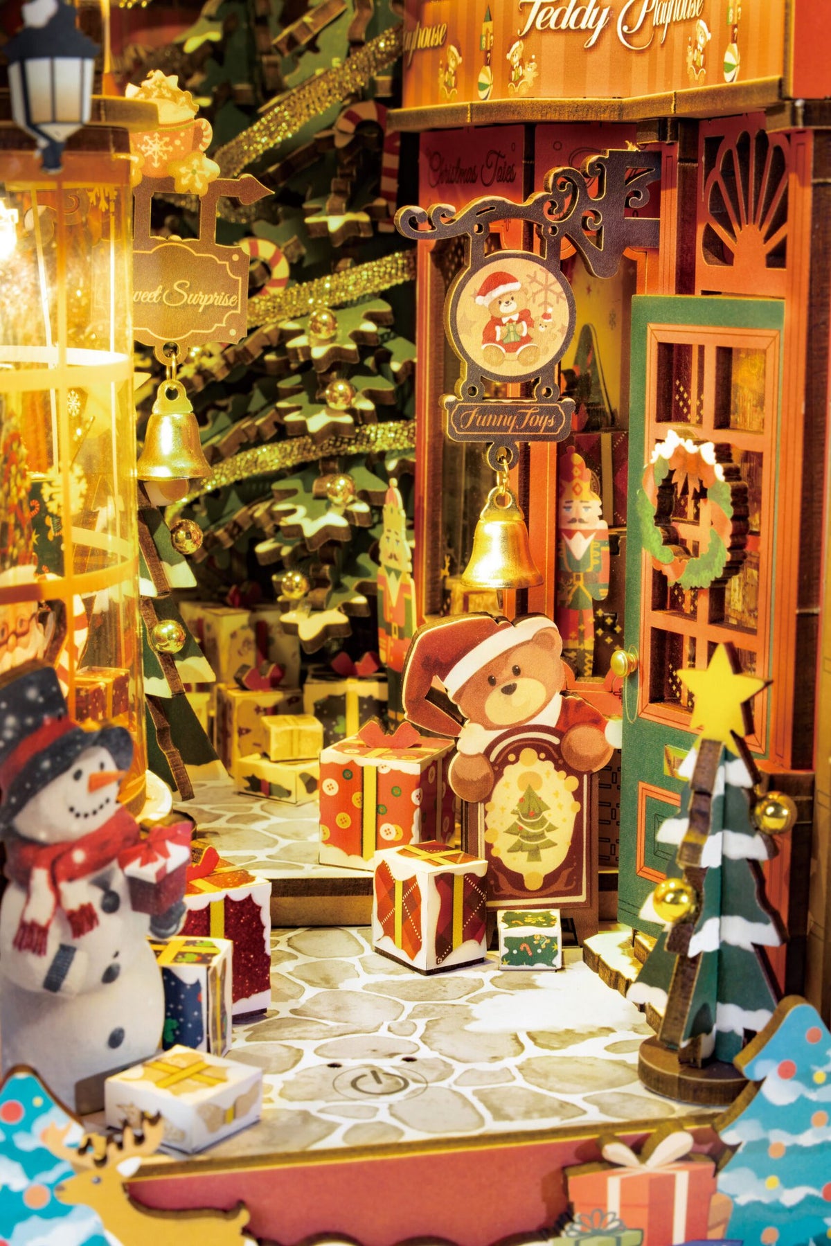 Robotime, DIY Book Nook Boekensteun Christmas Street, TGC06, 19x12,6x25,5cm