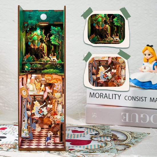 Tonecheer, DIY Book Nook, Alice in Wonderland Bookend, TQ128, 18x8x24,5cm