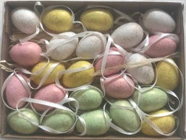 Kunststof eitjes met stipjes 24st 4cm mix