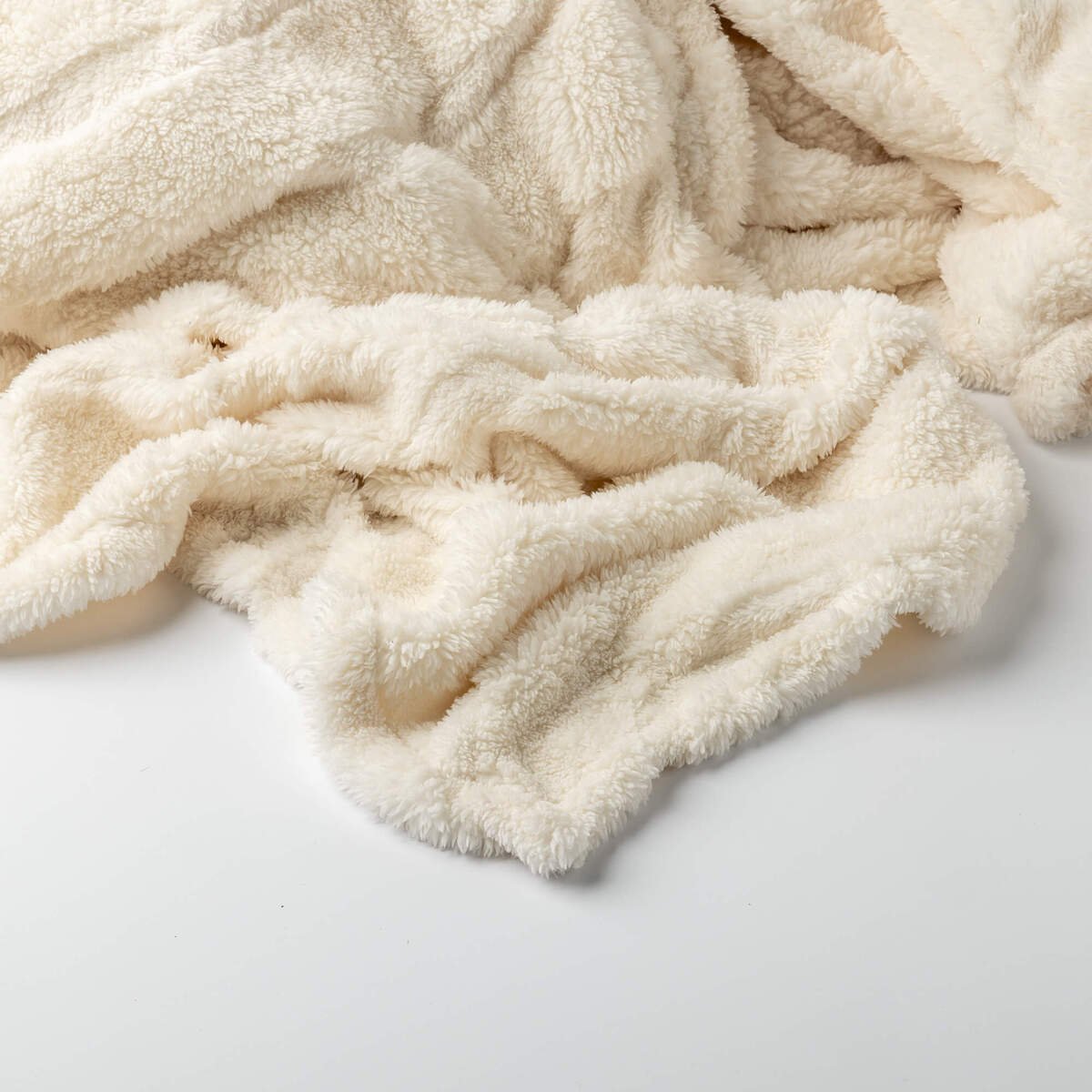 Dutch Decor Leslie - Plaid 150x200 cm - Gerecycled - Tofu - Beige