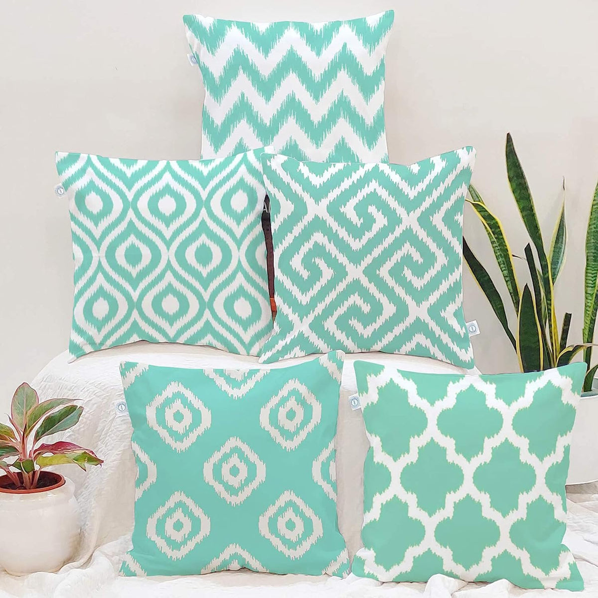 Kussenhoezen – Polykatoen Ikat geometrische print – 16x16 inch, set van 5