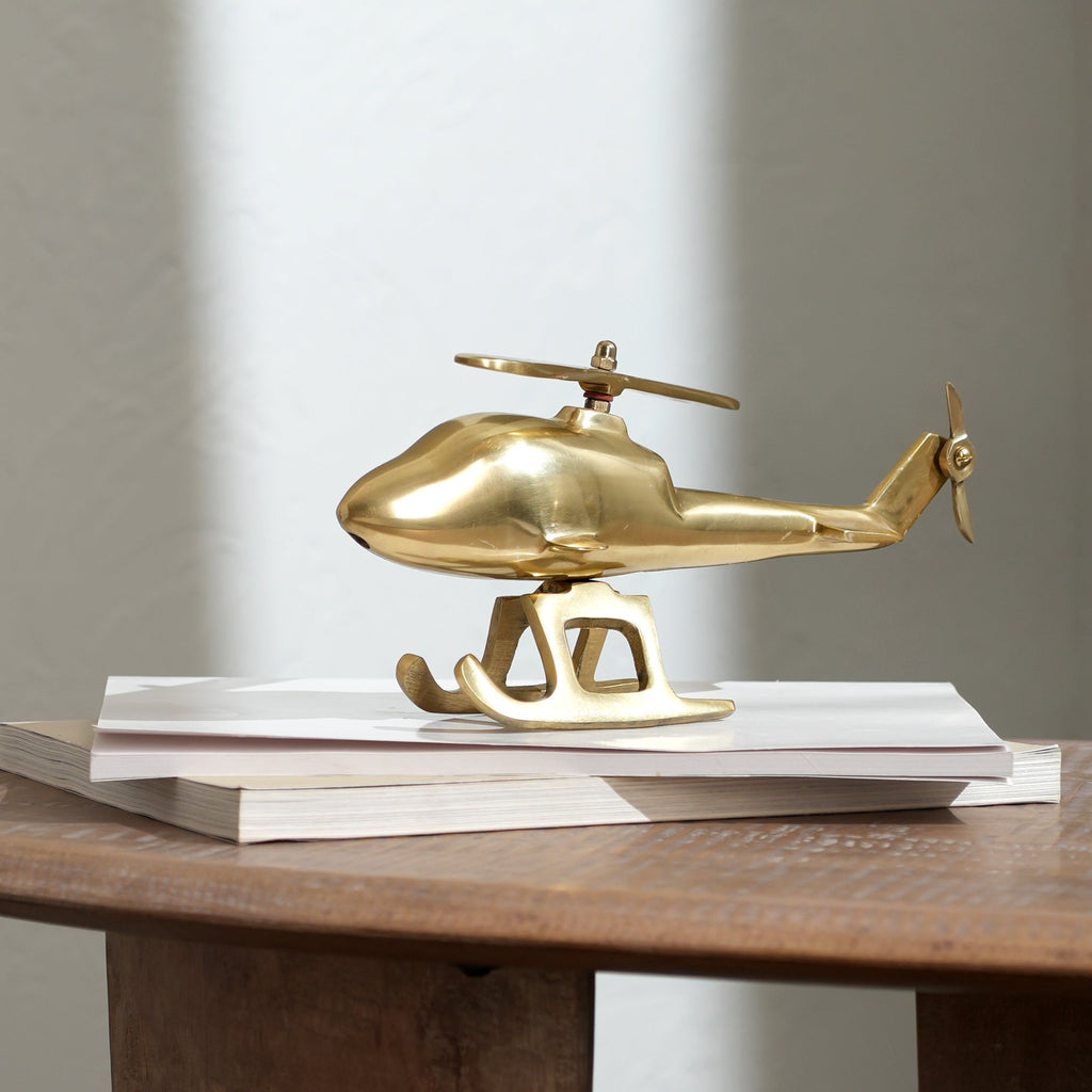 Klassiek vliegtuighelikopterbureaudecor | Aluminium afwerking | Goud